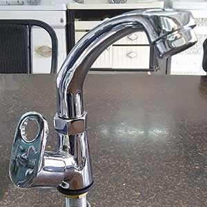 SWAN NECK TAP